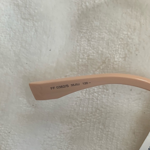 Fendi Freedom sunglasses main image 6